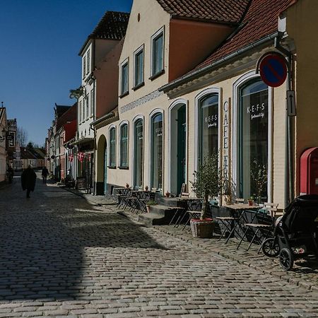 Kefs Guesthouse & Cafe Ærøskøbing Eksteriør bilde
