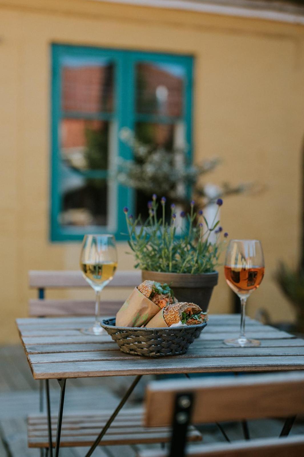 Kefs Guesthouse & Cafe Ærøskøbing Eksteriør bilde
